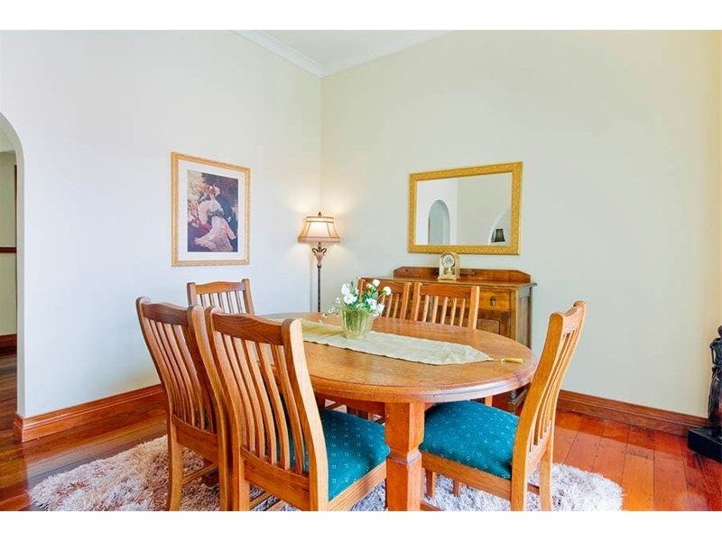 30  The Waves, Thirroul NSW 2515