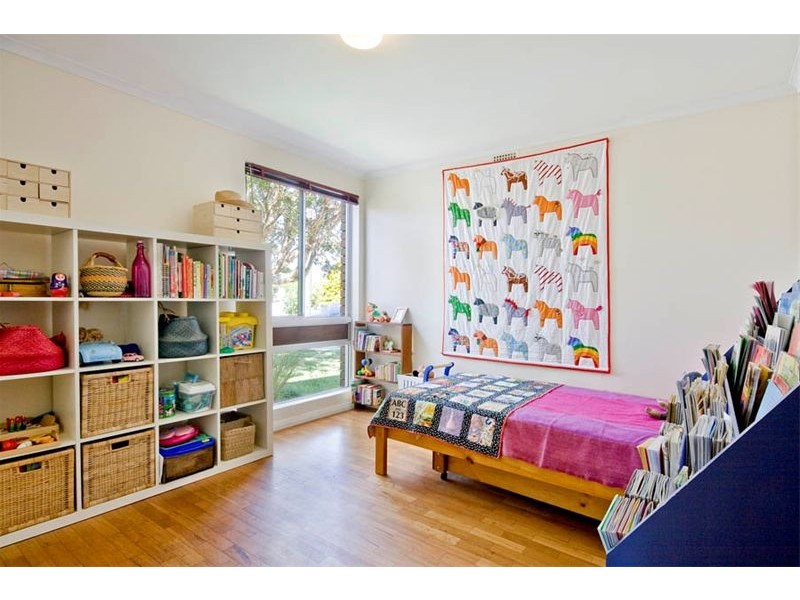 1/17  Henley Road, Thirroul NSW 2515