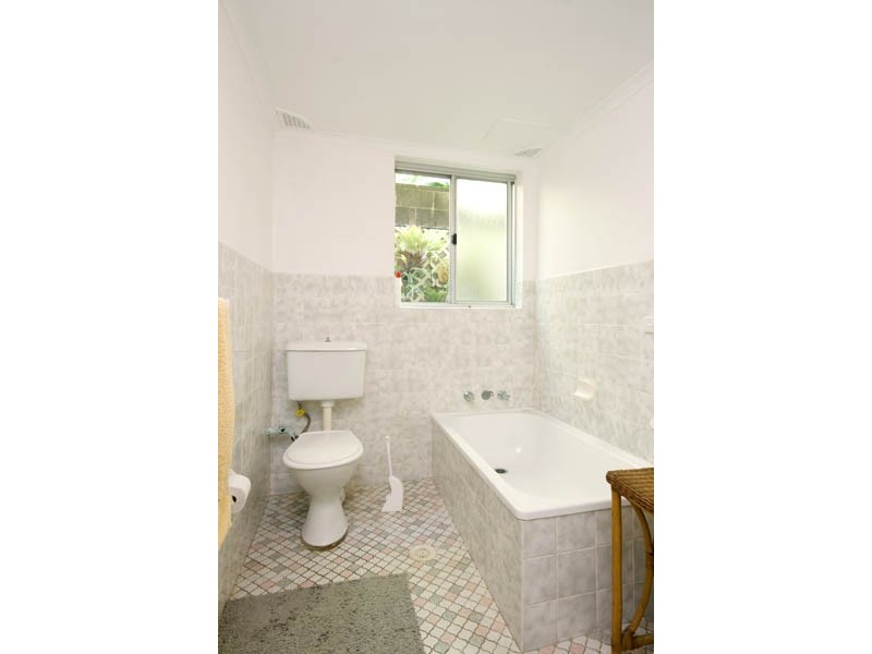 2/56 Broadridge Street, Wombarra NSW 2515