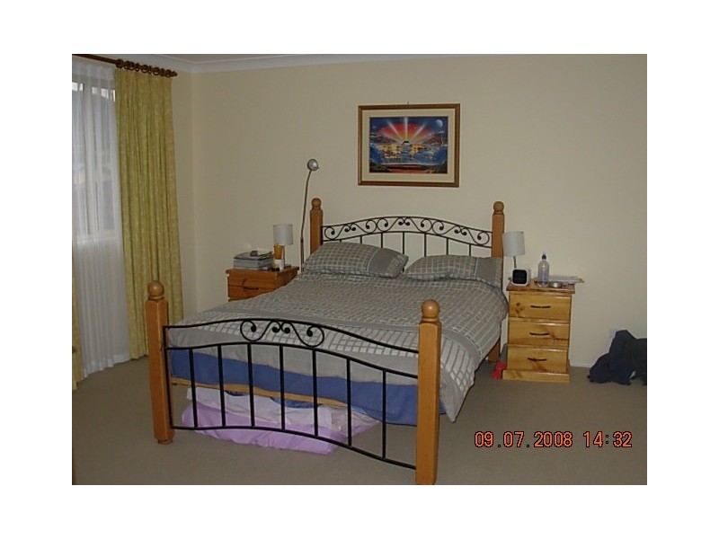 9  Gilbert, Corrimal NSW 2518