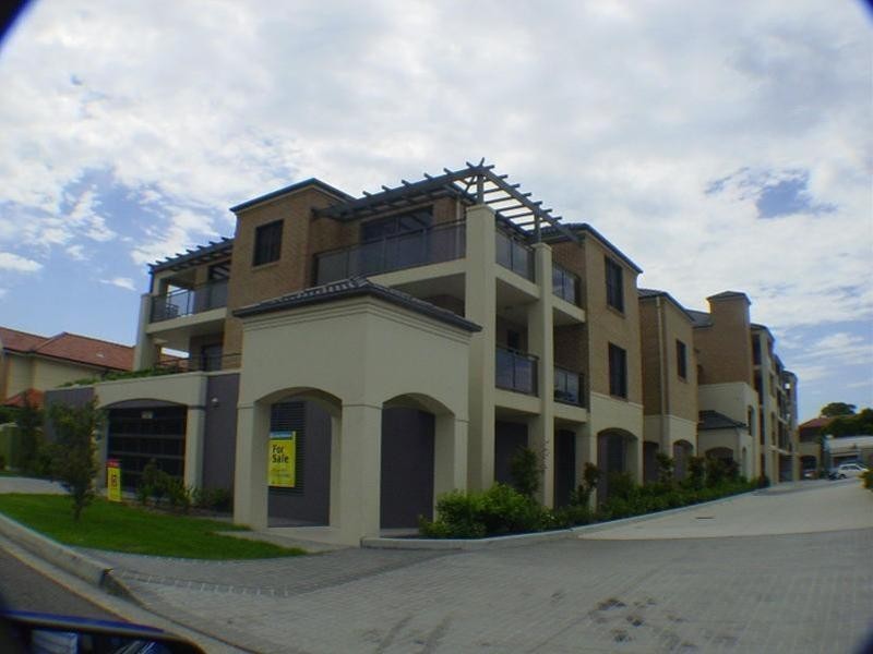 11/33  Princes Hwy, Fairy Meadow NSW 2519