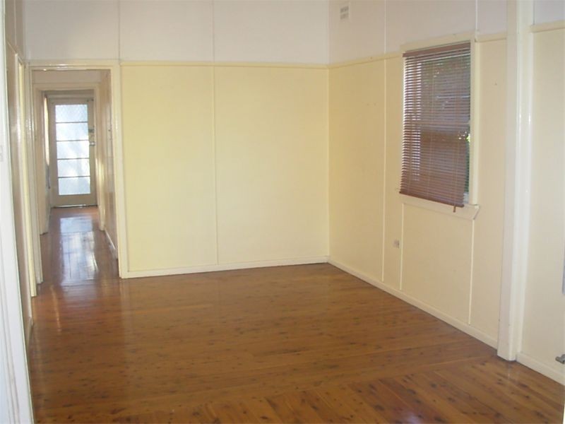 62  Aldridge Ave, Corrimal NSW 2518
