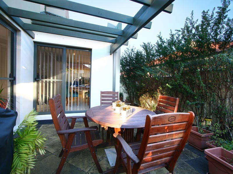 3/6  Barker Street, Balgownie NSW 2519