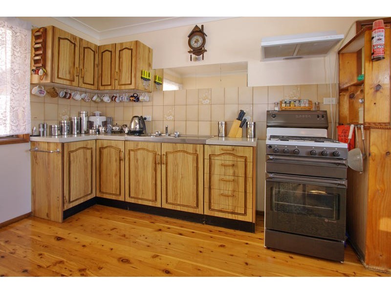 4  Lawson Street, Fairy Meadow NSW 2519