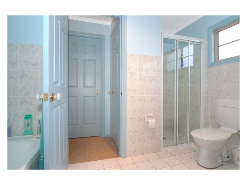 6  Victoria lane, Woonona NSW 2517