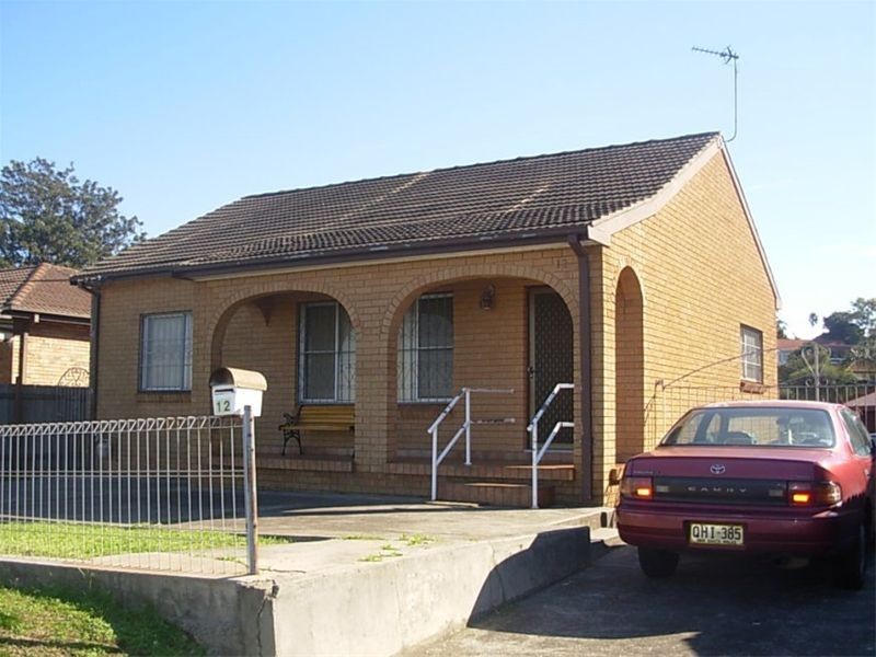 Lake Heights NSW 2502