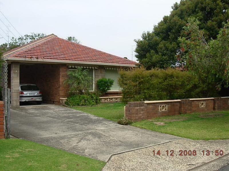 4/7  Ziems Avenue, Towradgi NSW 2518