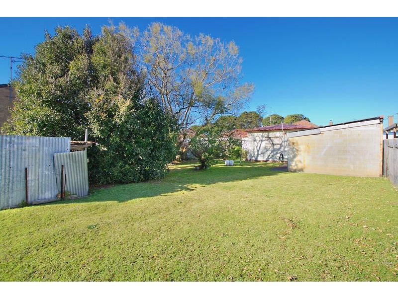 32   Smith Street, Fairy Meadow NSW 2519