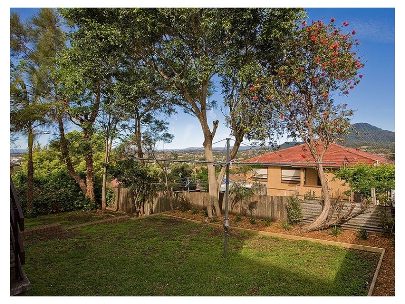 42   Springfield Avenue, Figtree NSW 2525