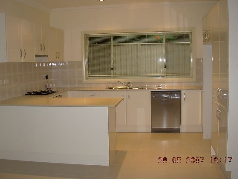 3/14  Chester St, Bellambi NSW 2518