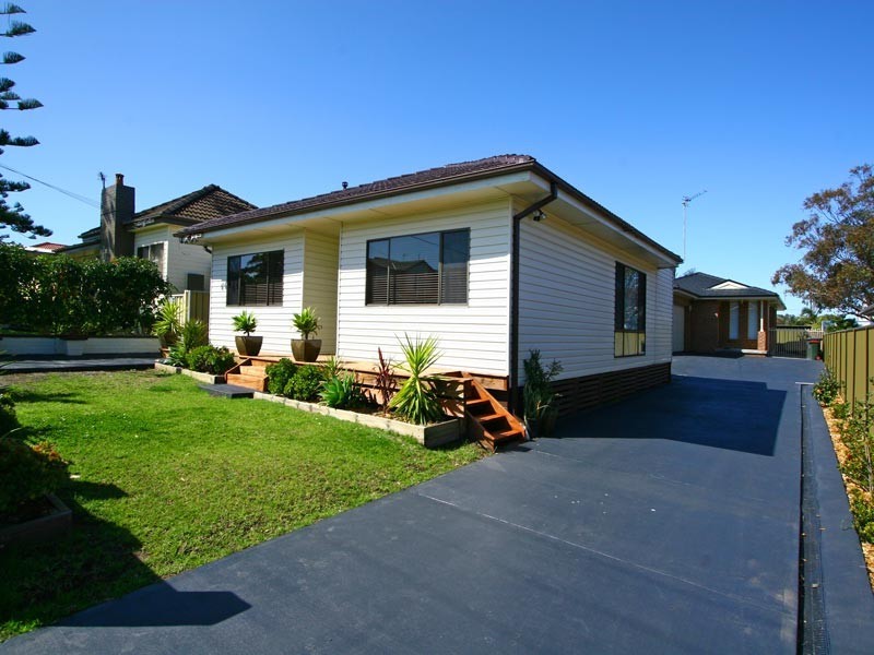 East Corrimal NSW 2518