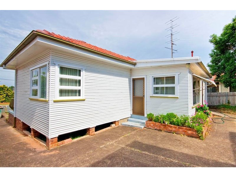 19  McGrath Street, Fairy Meadow NSW 2519