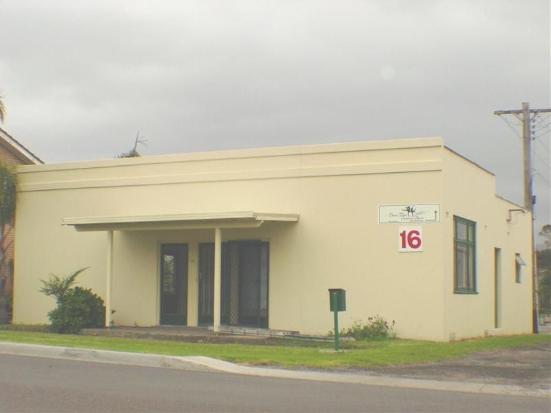 16  Albert Street, Corrimal NSW 2518