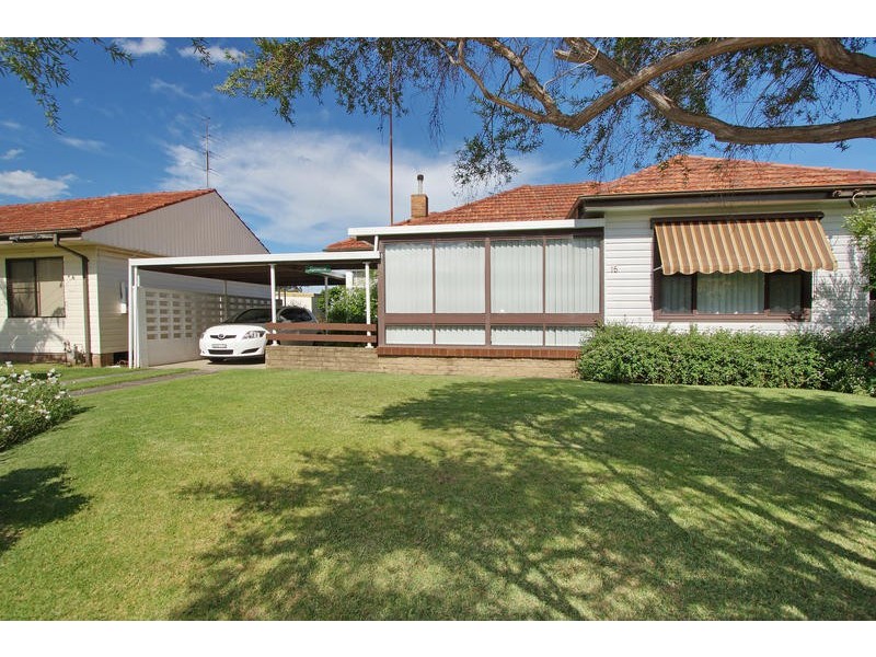 15  Ziems Avenue, Towradgi NSW 2518