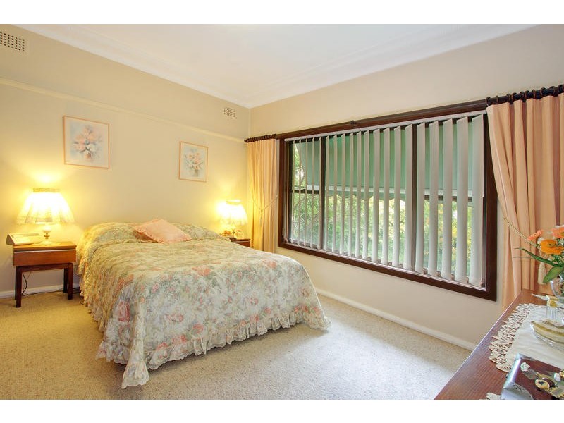 15  Ziems Avenue, Towradgi NSW 2518