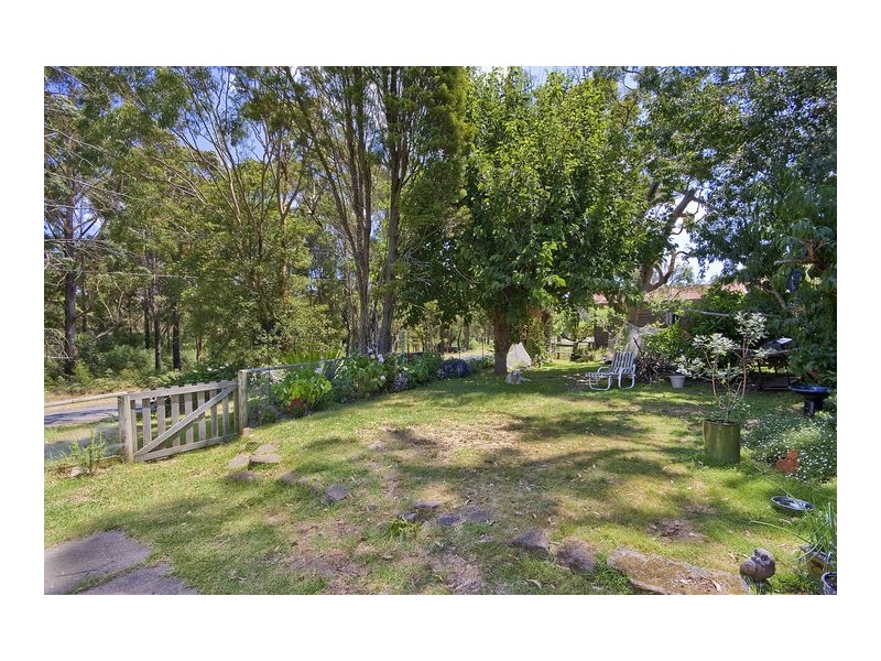 32 Stonehaven Road, Stanwell Tops NSW 2508