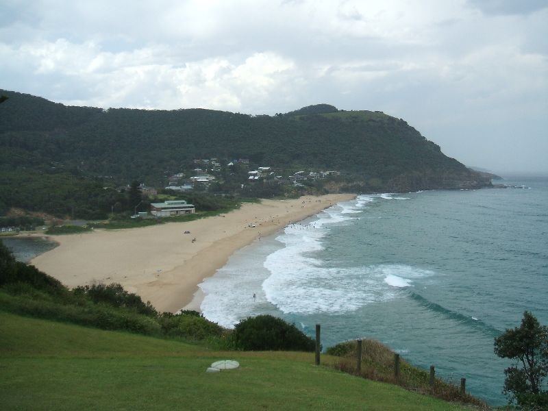 15 Kallaroo Avenue, Stanwell Park NSW 2508
