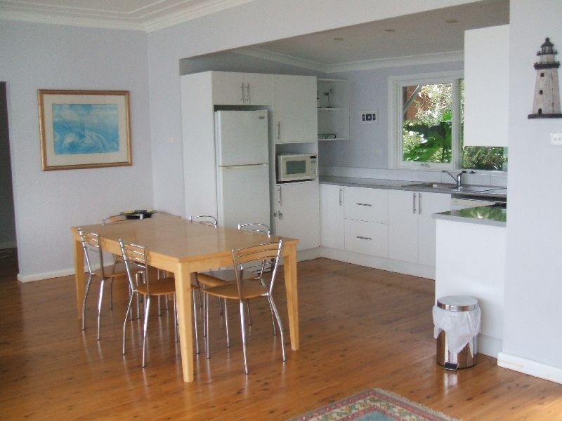 15 Kallaroo Avenue, Stanwell Park NSW 2508