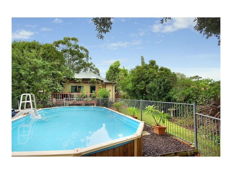 13 Rosebery Street, Heathcote NSW 2233