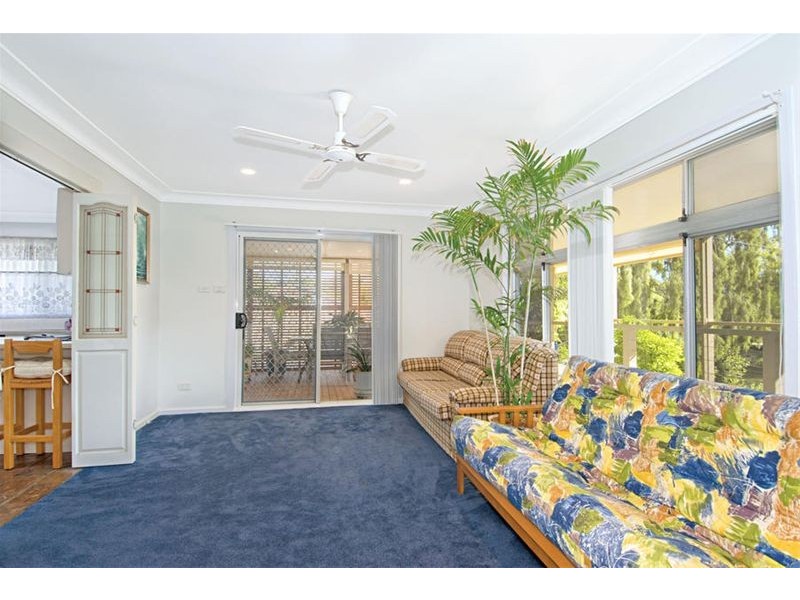 8 Junction Road, Heathcote NSW 2233