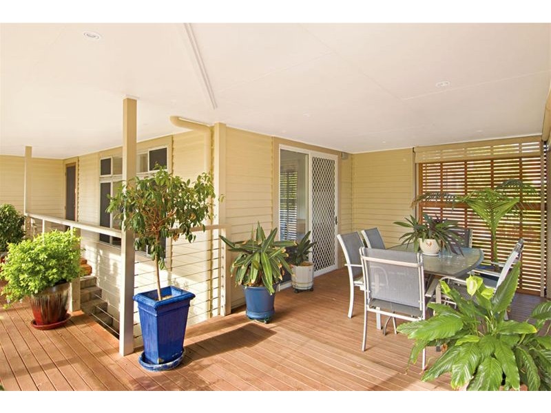 8 Junction Road, Heathcote NSW 2233