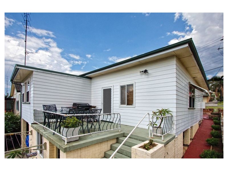 108 Campbell Street, Woonona NSW 2517