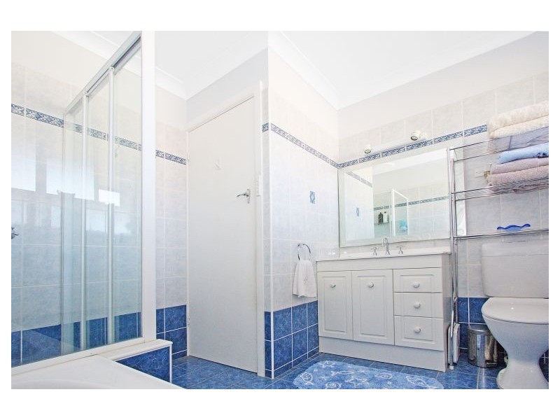 1/10  Park Road, Woonona NSW 2517