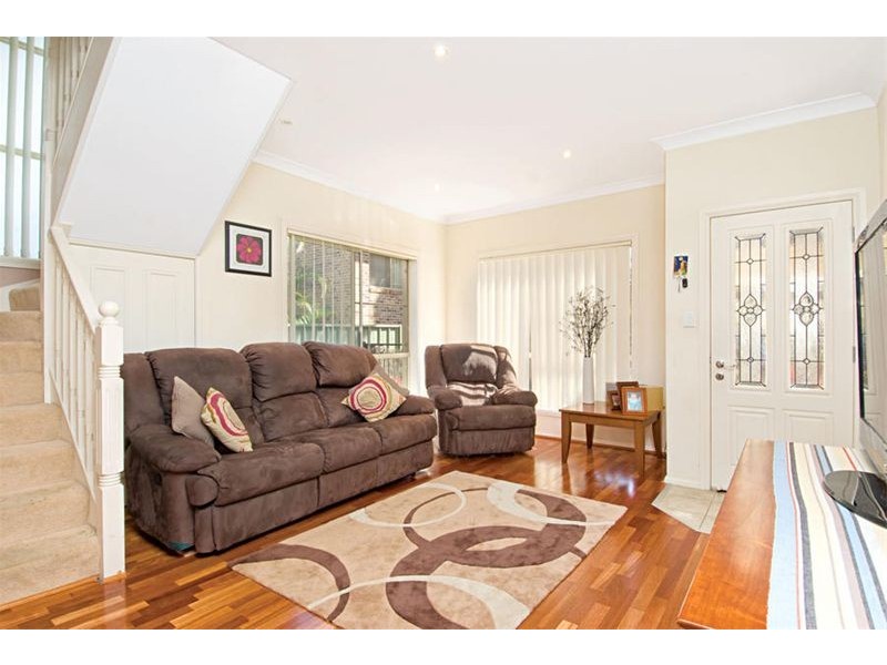 4/35-37 High Street, Caringbah NSW 2229