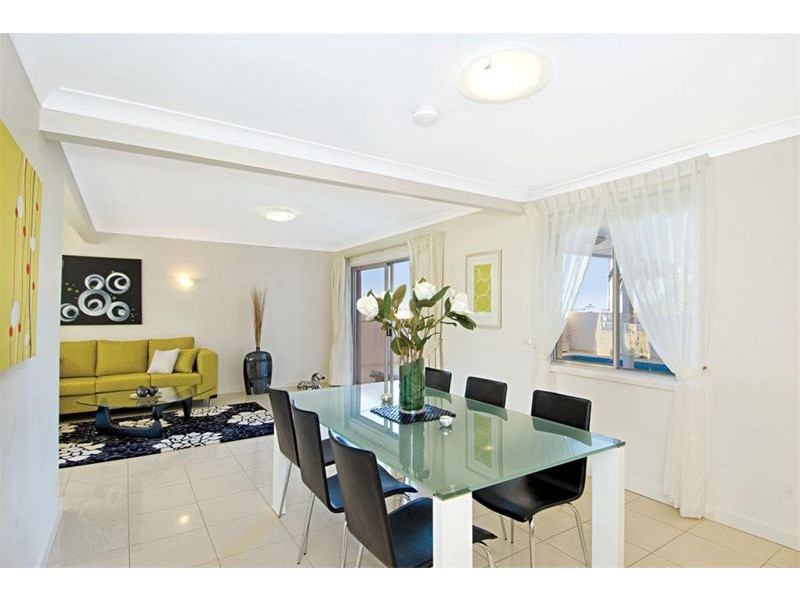 26 Ocean Street, Thirroul NSW 2515