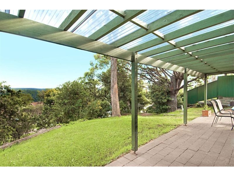 4 Lunar Avenue, Heathcote NSW 2233