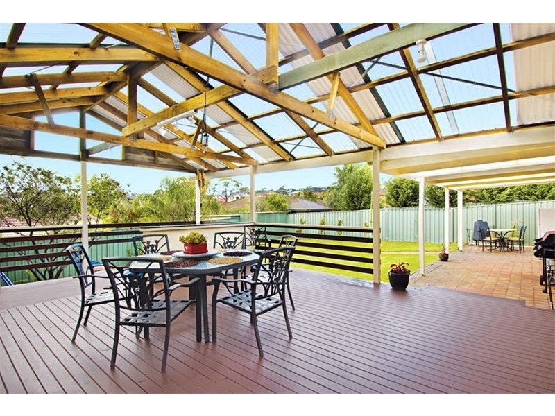 27 Chippendale Place, Helensburgh NSW 2508