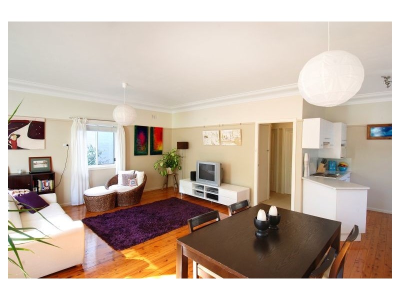 28 Moore Street, Austinmer NSW 2515