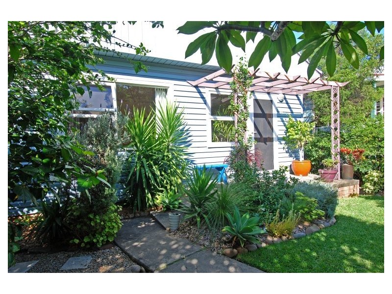 28 Moore Street, Austinmer NSW 2515