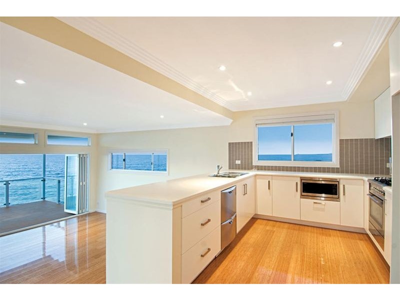 627 Lawrence Hargrave Drive, Wombarra NSW 2515