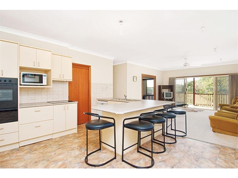 13 Strickland Street, Heathcote NSW 2233