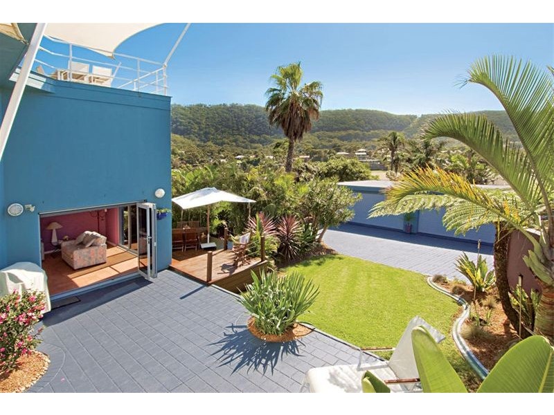 35 Murrawal Road, Stanwell Park NSW 2508