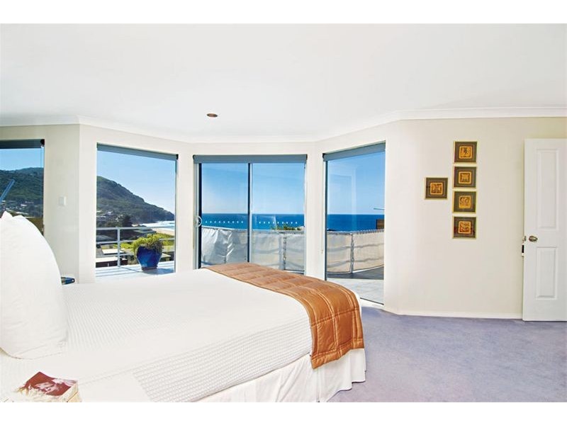 35 Murrawal Road, Stanwell Park NSW 2508