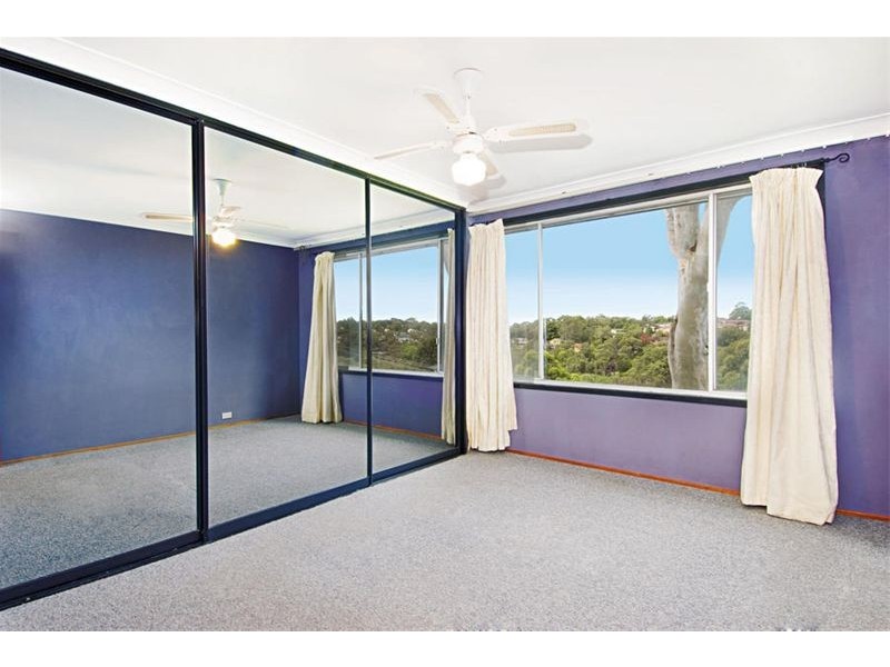 17 Dumbarton Place, Engadine NSW 2233