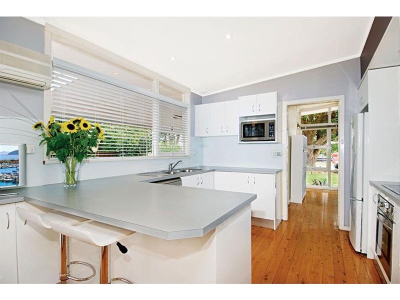 40 Cambrai Avenue, Engadine NSW 2233