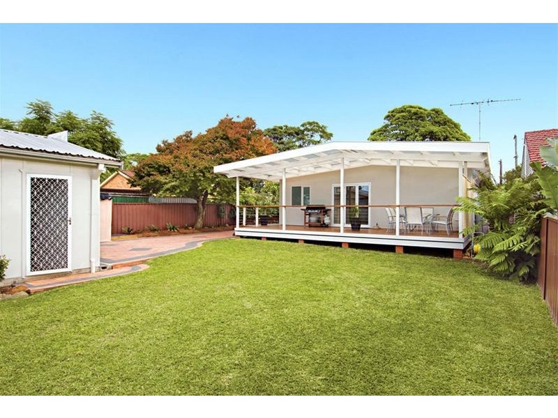 40 Cambrai Avenue, Engadine NSW 2233