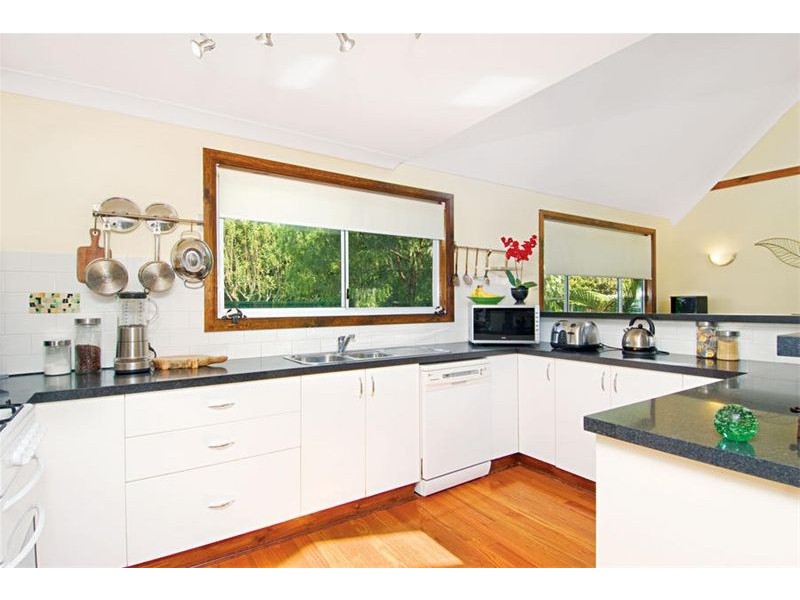 42a Mountain Avenue, Woonona NSW 2517