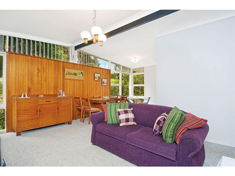 18 Dumbarton Place, Engadine NSW 2233