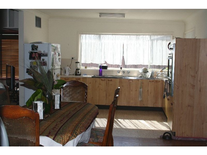 123 Walker Street, Helensburgh NSW 2508