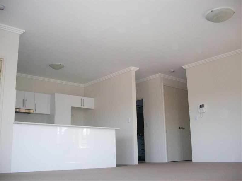 7/15 Stuart Street, Helensburgh NSW 2508