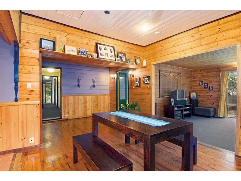 35 Vera Street, Helensburgh NSW 2508