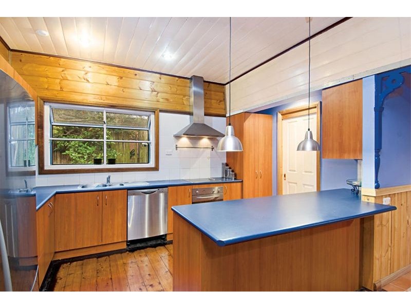 35 Vera Street, Helensburgh NSW 2508