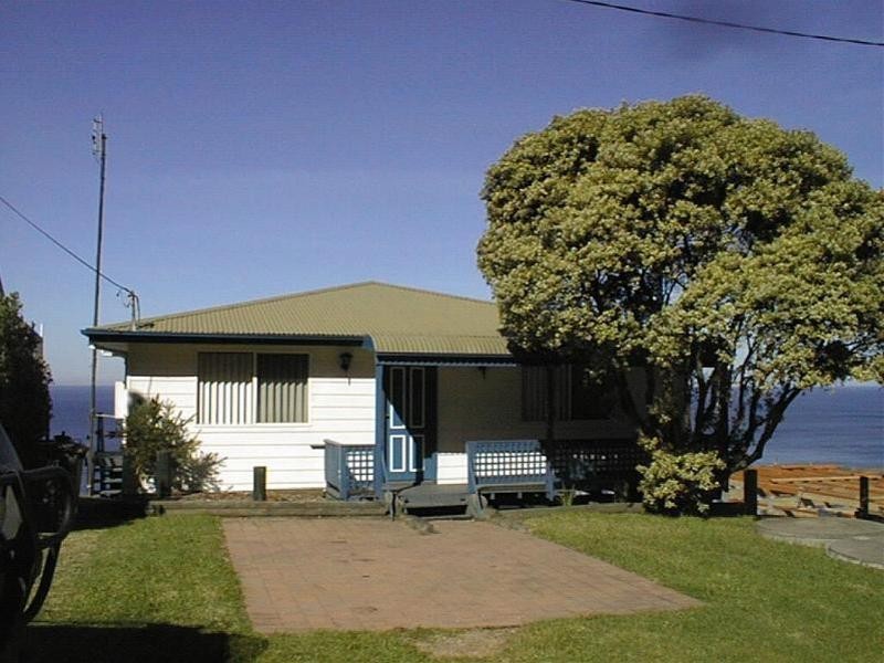 221 Lawrence Hargrave Drive, Coalcliff NSW 2508