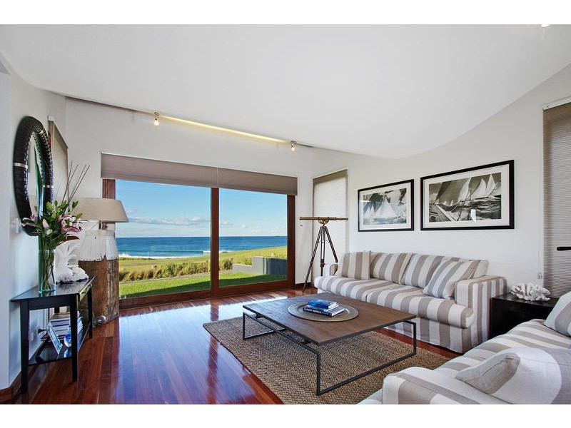 3 Garaban Court, Bulli NSW 2516