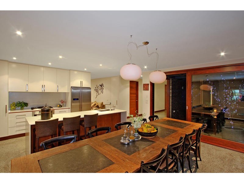 3 Garaban Court, Bulli NSW 2516