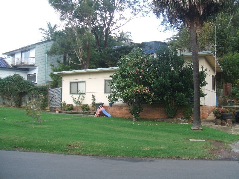 2 Murrawal Road, Stanwell Park NSW 2508